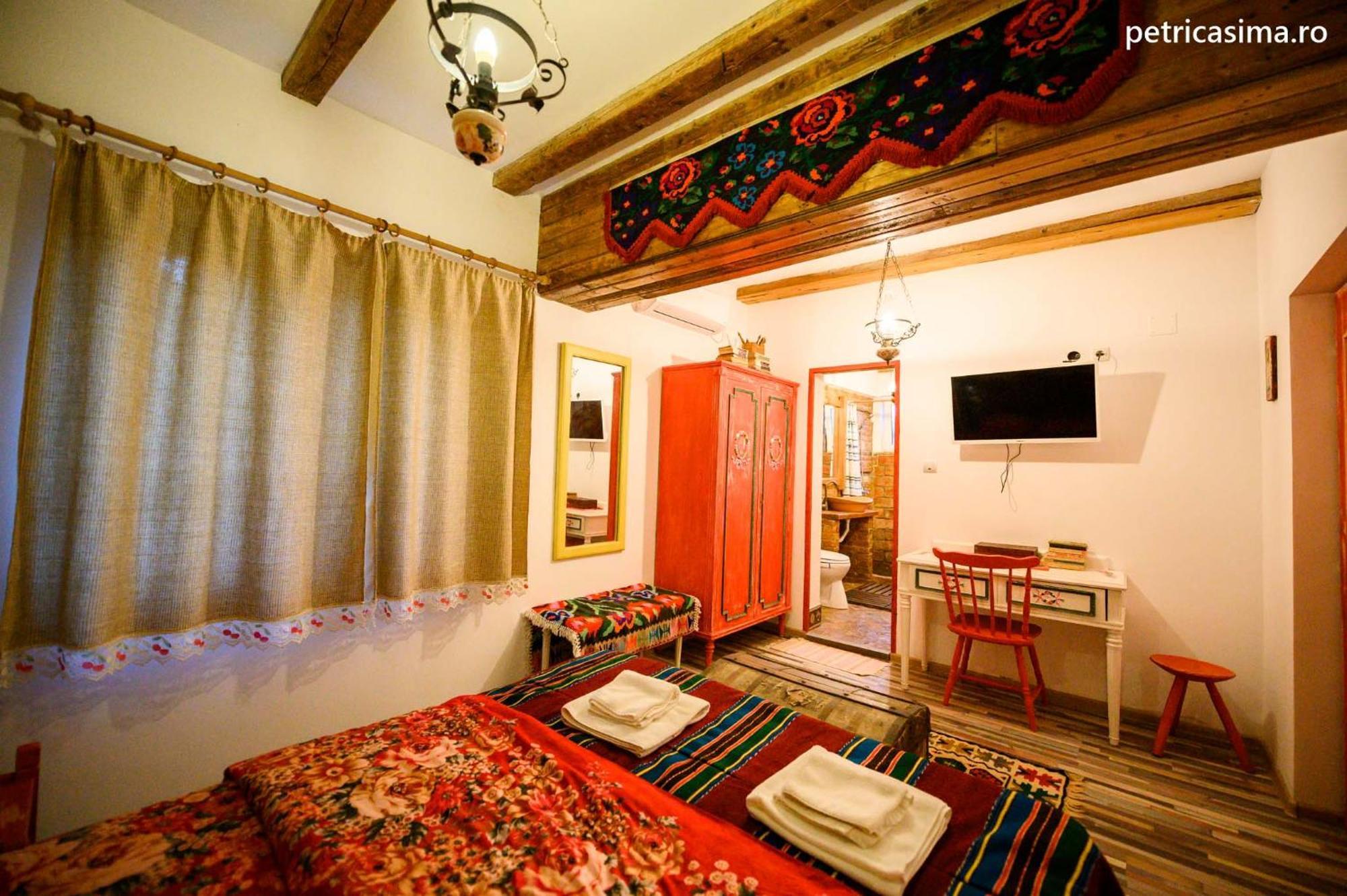 Hotel Cuibul De La Mare Corbu  Zewnętrze zdjęcie