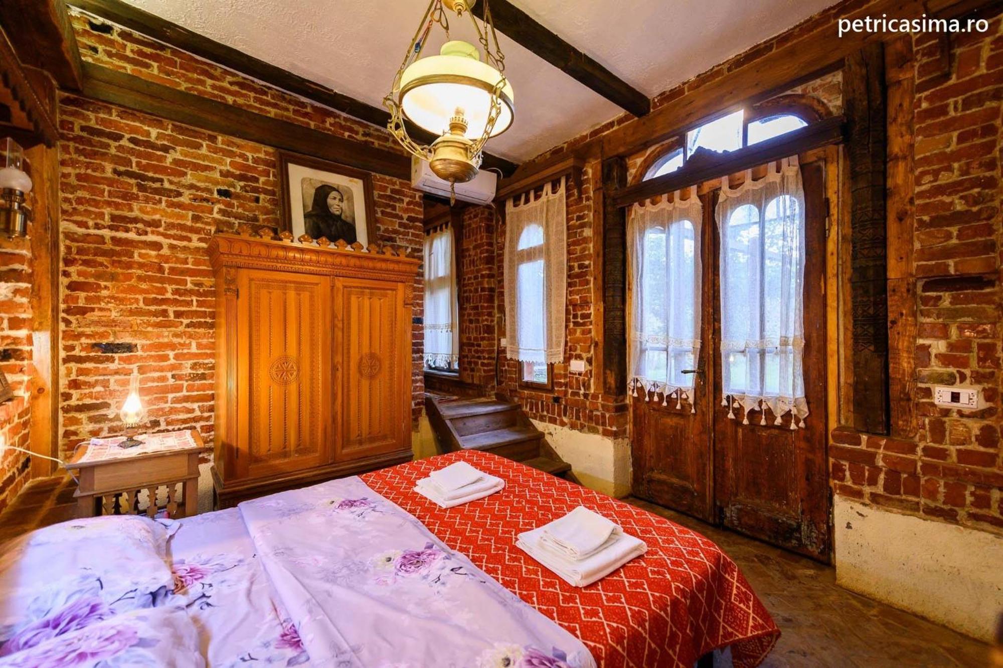 Hotel Cuibul De La Mare Corbu  Zewnętrze zdjęcie
